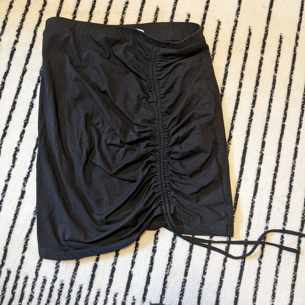 Black ruched adjustable skirt